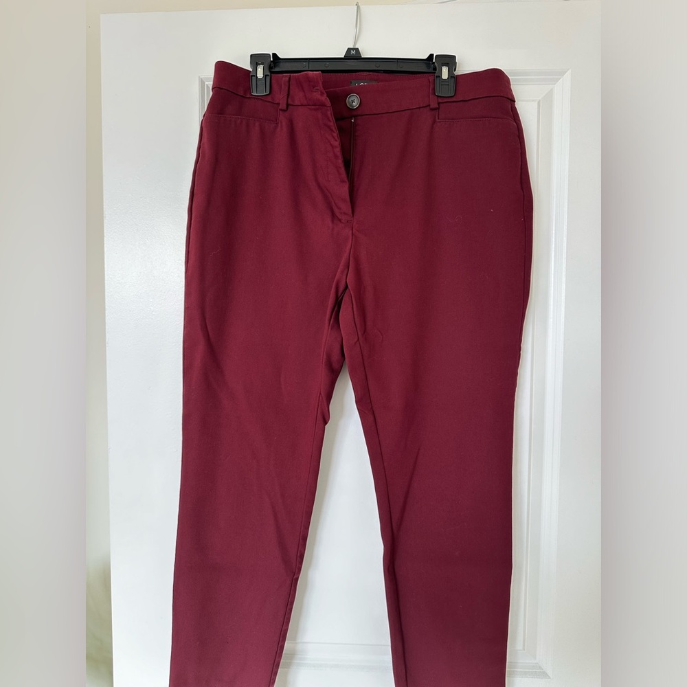 Loft burgundy red, curvy skinny dress pants